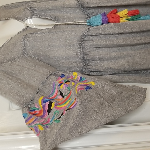 Judith March Bell Sleeve Embroidered Tunic Grey Top - Picture 3 of 12